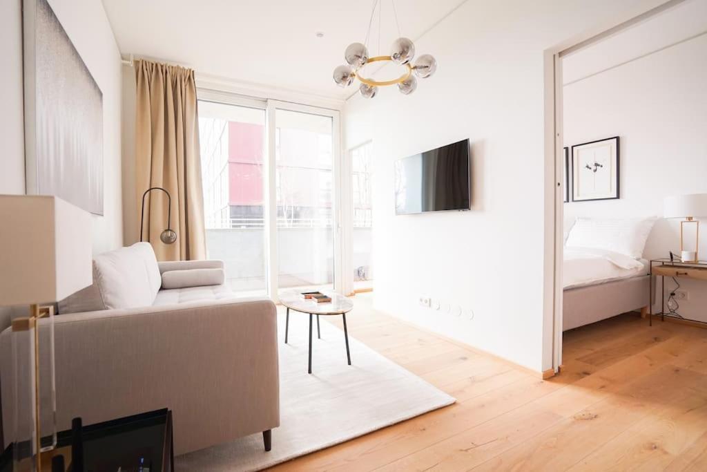 Executive Suite W/ Rooftop Pool Wien Ngoại thất bức ảnh