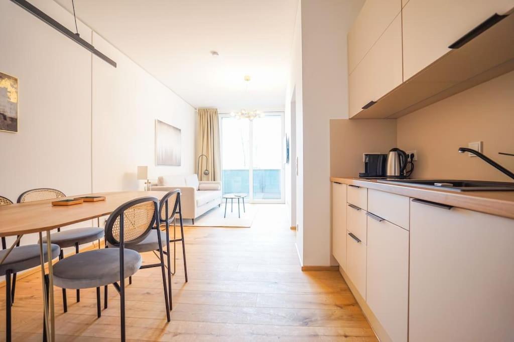 Executive Suite W/ Rooftop Pool Wien Ngoại thất bức ảnh